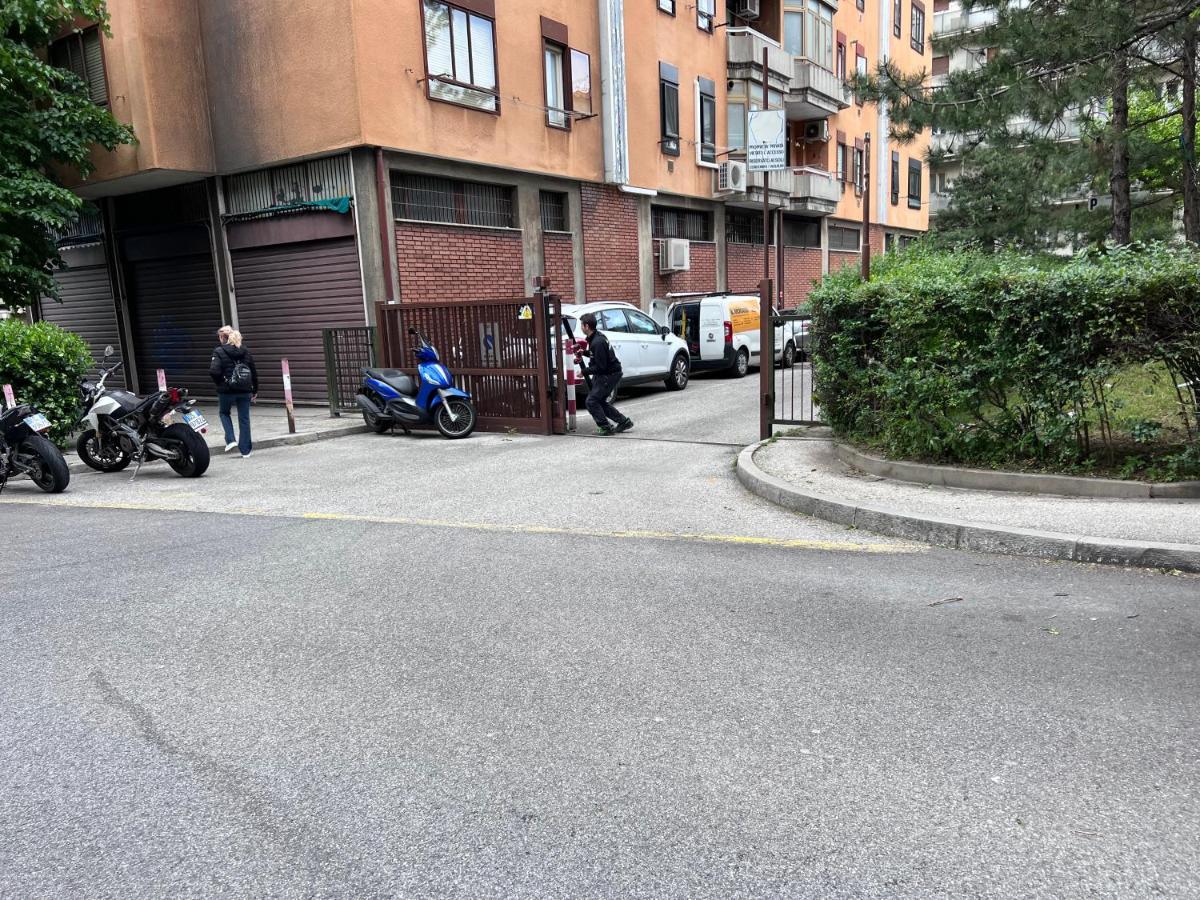 Ultimo Piano Con Parcheggio Trieste Exterior foto
